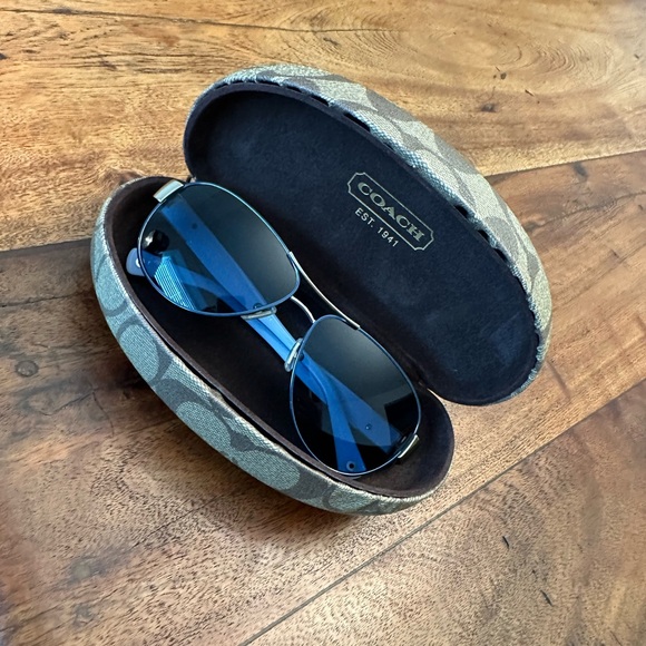 ☀️ COACH Signature Blue Ombré Pilot Aviator Sunglasses HC7009 with Case - Picture 12 of 14